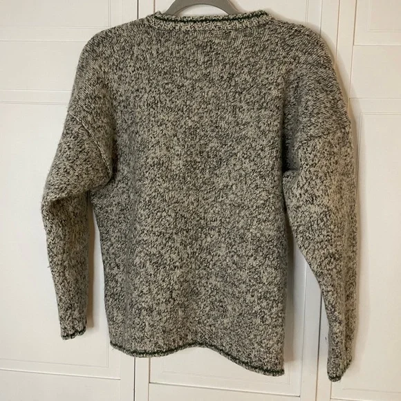 Eddie Bauer Gray Crewneck Sweater - Picture 5 of 9
